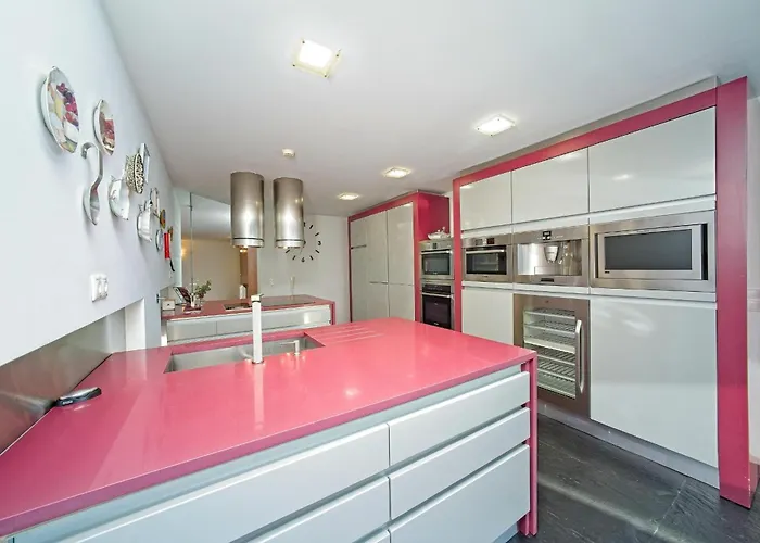 Casa De Montedor بيت للعطل *